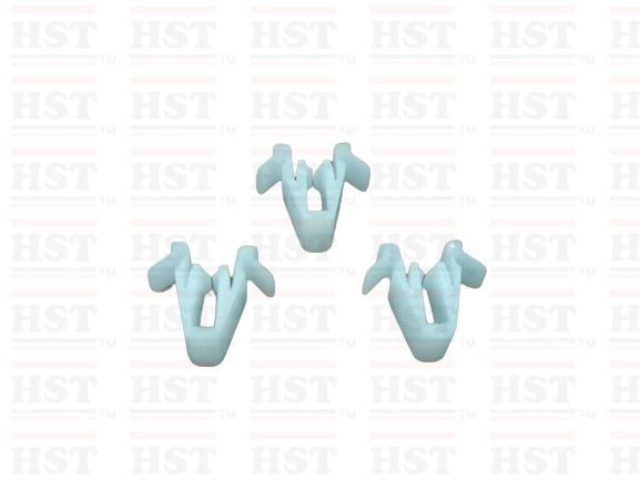 TOYOTA REAR BONNET CLIP SMALL (DKC-TY-710)